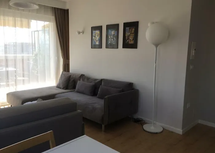 Terrace Apartments, Near The Park Appartamento Tirana