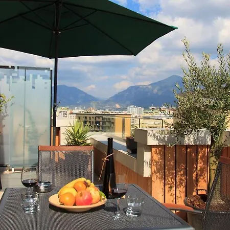 Terrace Apartments, Near The Park * Тирана