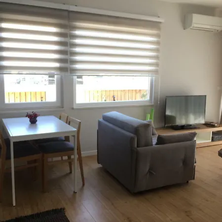 Lejlighed Terrace Apartments, Near The Park *