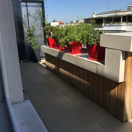 Terrace Apartments, Near The Park Апартаменты