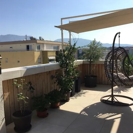 Terrace Apartments, Near The Park *